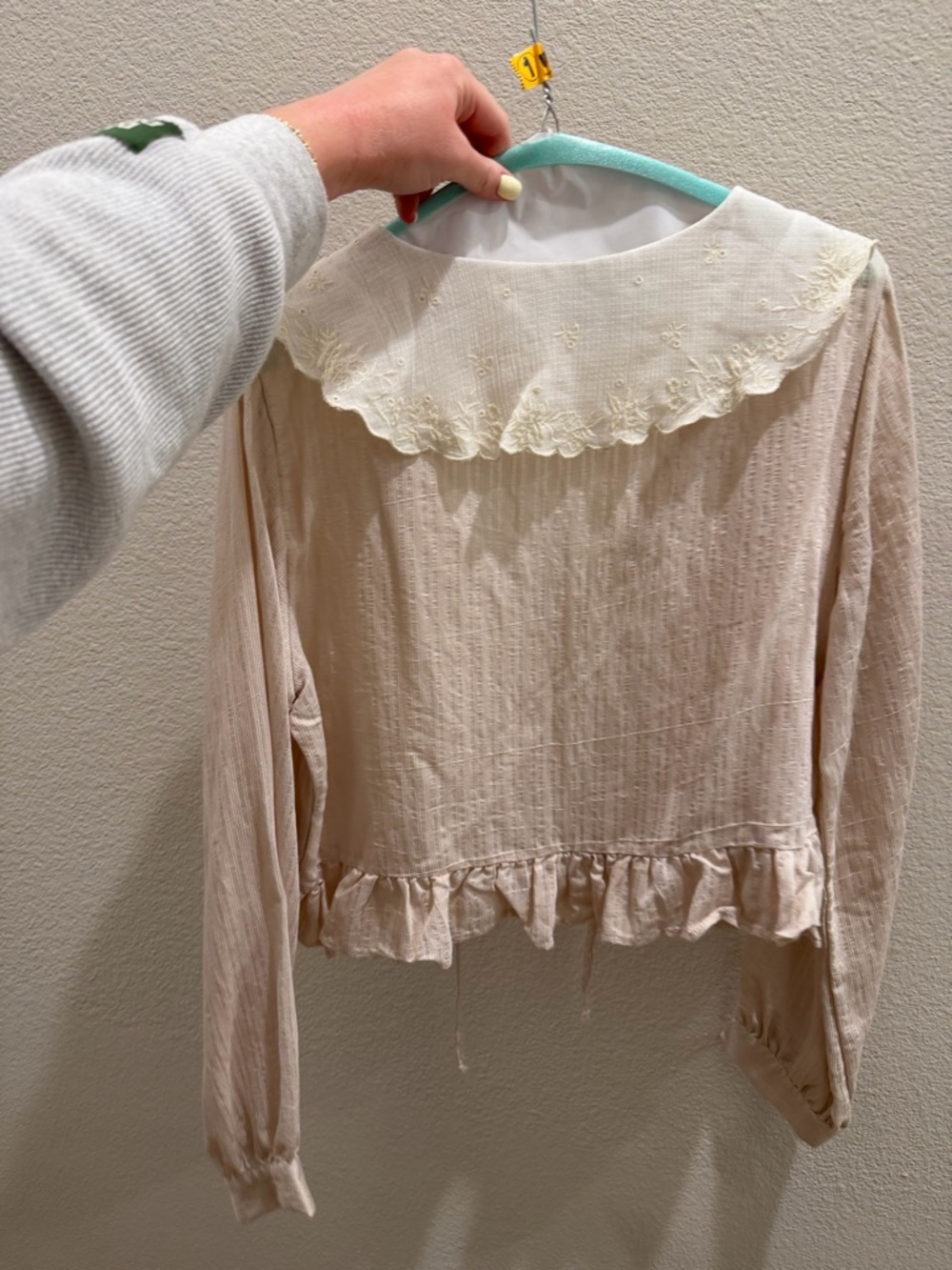 Zara top - Picture 3 of 3